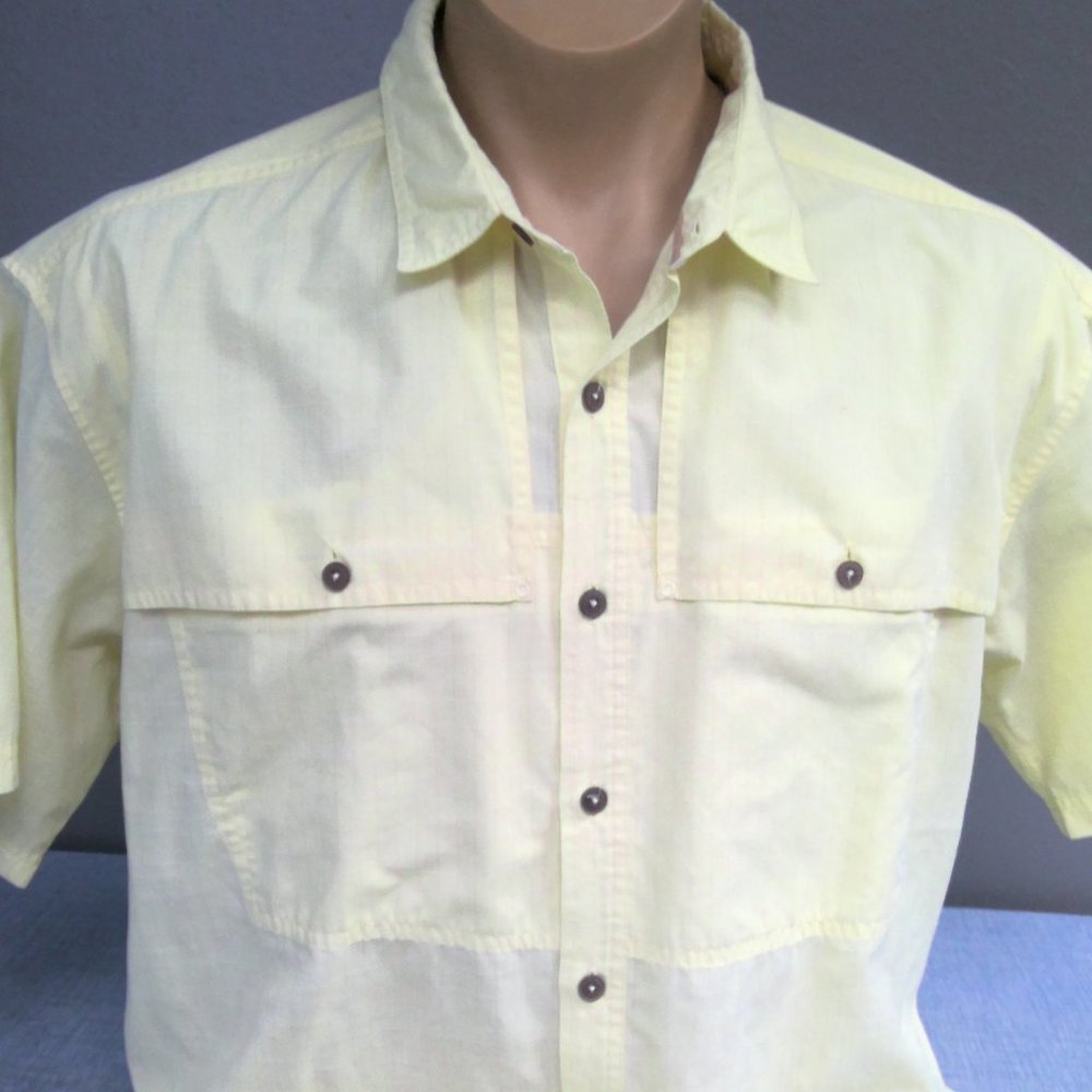 Patagonia Light Yellow Button Up Shirt Short Sleeve Men's XL